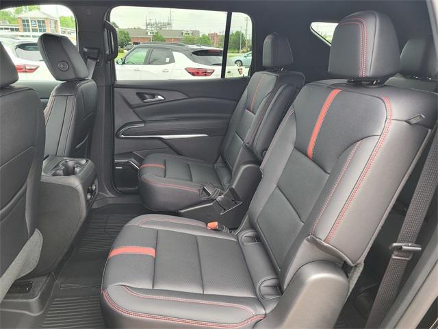 new 2025 Chevrolet Traverse car, priced at $59,870