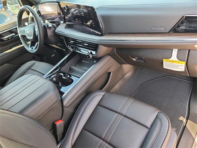 new 2025 Chevrolet Suburban car, priced at $96,585