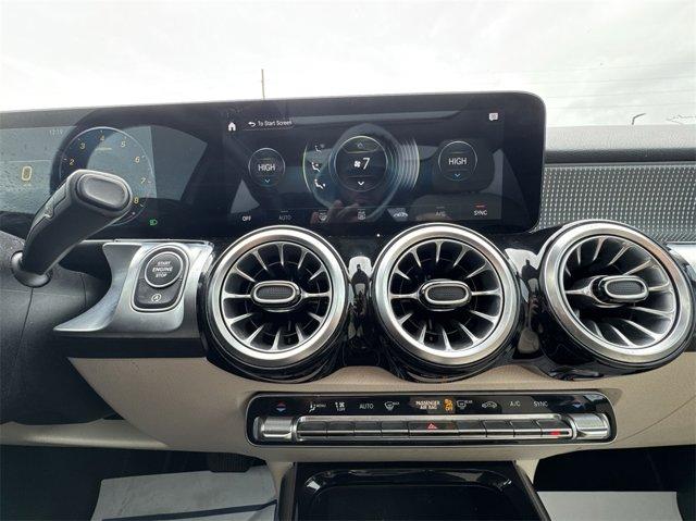 used 2022 Mercedes-Benz GLB 250 car, priced at $25,384