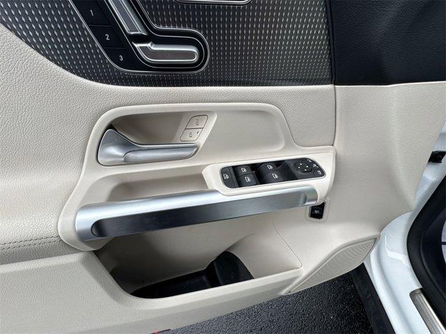 used 2022 Mercedes-Benz GLB 250 car, priced at $25,384