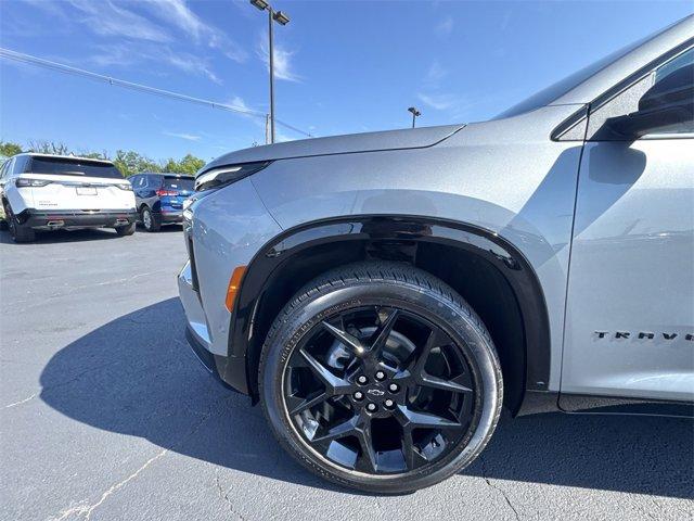 used 2024 Chevrolet Traverse car, priced at $52,295
