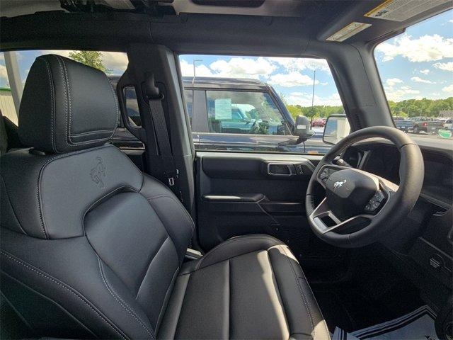 new 2025 Ford Bronco car, priced at $59,759