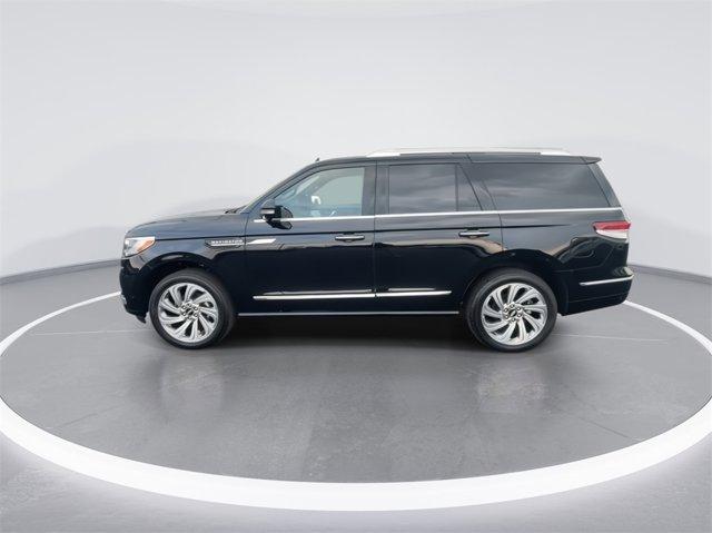 new 2024 Lincoln Navigator car, priced at $98,658