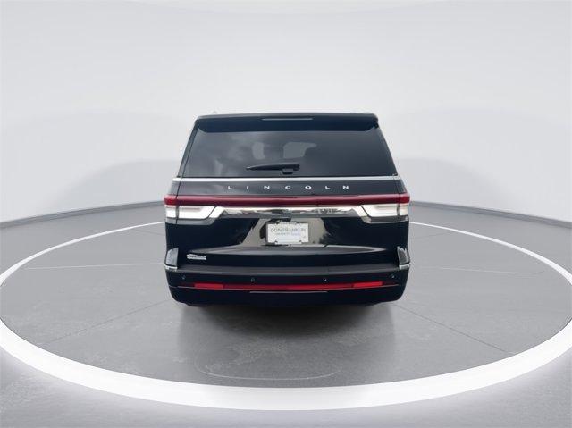 new 2024 Lincoln Navigator car, priced at $98,658