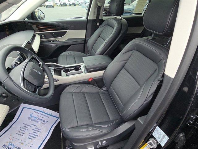 new 2025 Lincoln Nautilus car, priced at $58,999