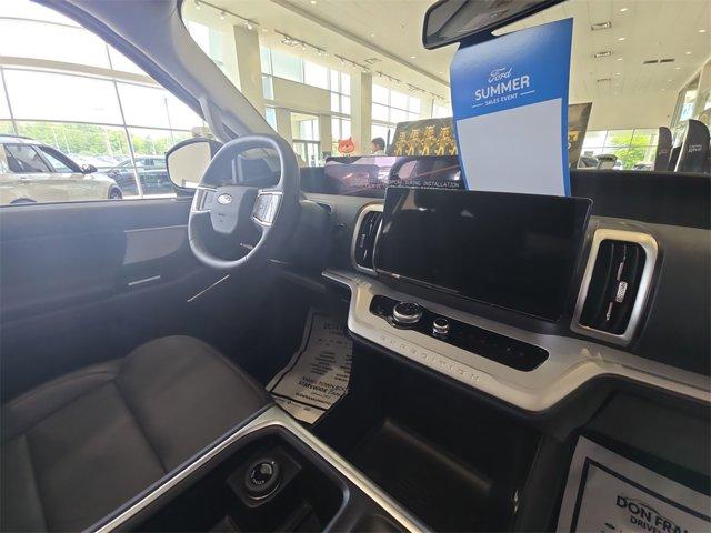 new 2025 Ford Expedition Max car, priced at $74,470