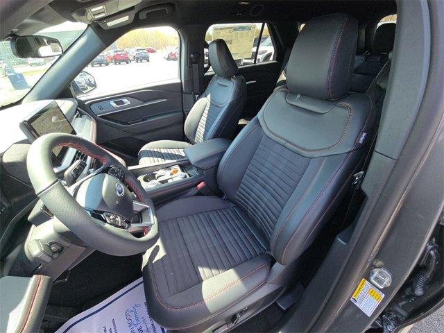 new 2025 Ford Explorer car, priced at $44,803