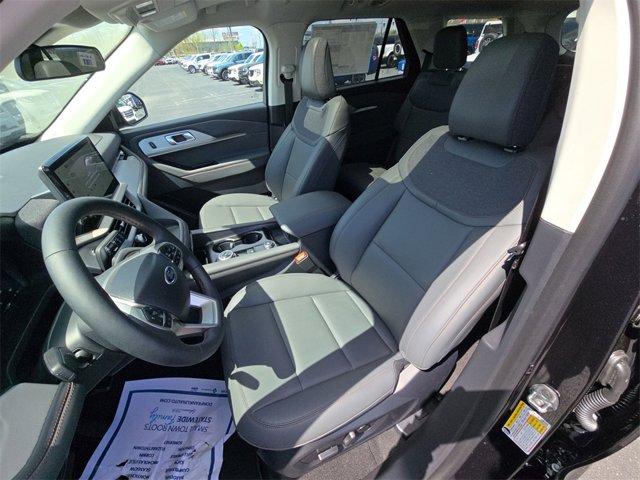 new 2025 Ford Explorer car, priced at $46,224