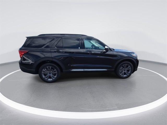new 2025 Ford Explorer car, priced at $46,224