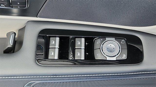 new 2025 Lincoln Nautilus car, priced at $53,999