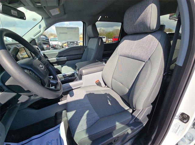 new 2025 Ford F-450 car, priced at $84,710