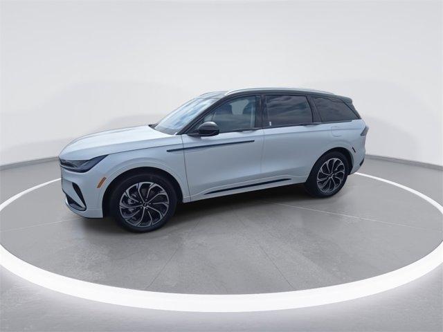 new 2025 Lincoln Nautilus car, priced at $63,290
