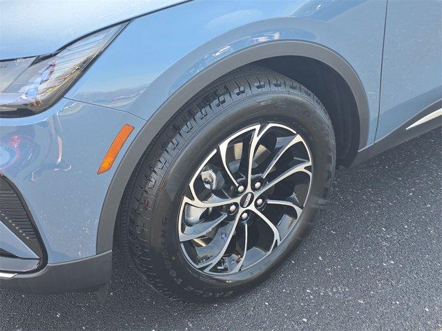 new 2025 Lincoln Nautilus car, priced at $54,063