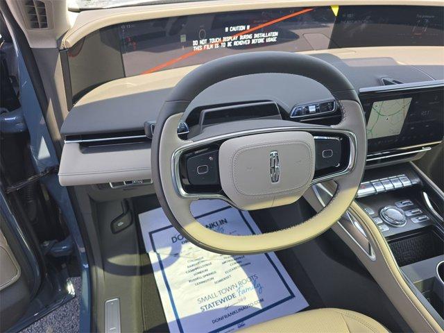 new 2025 Lincoln Nautilus car, priced at $54,063