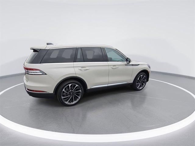 new 2025 Lincoln Aviator car, priced at $68,943