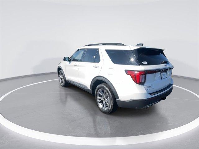 new 2025 Ford Explorer car, priced at $45,671