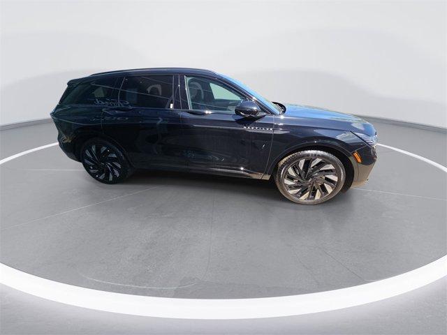 new 2025 Lincoln Nautilus car, priced at $65,180