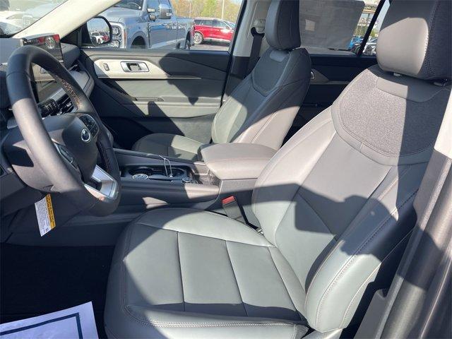 new 2025 Ford Explorer car, priced at $44,703