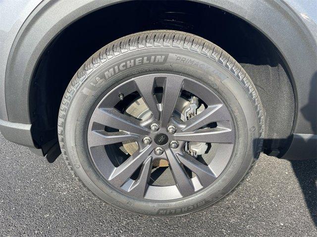 new 2025 Ford Explorer car, priced at $44,703