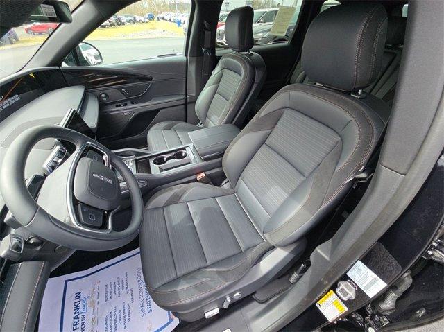 new 2025 Lincoln Nautilus car, priced at $59,761