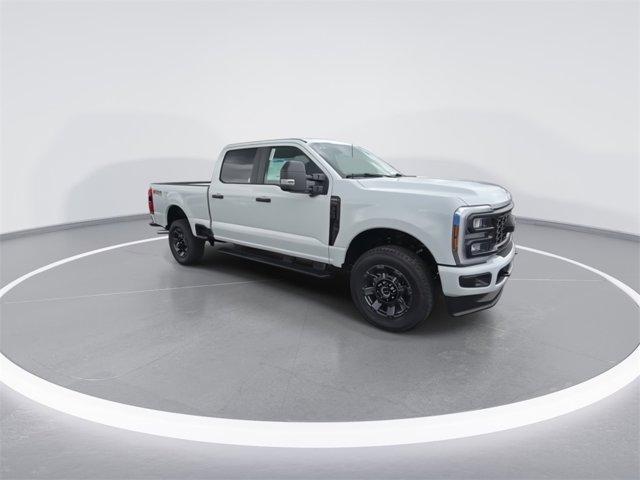 new 2025 Ford F-350 car, priced at $63,438