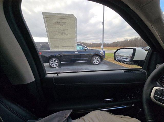 new 2024 Ford Expedition car, priced at $63,108