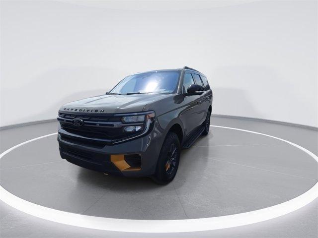 new 2025 Ford Expedition car, priced at $83,880