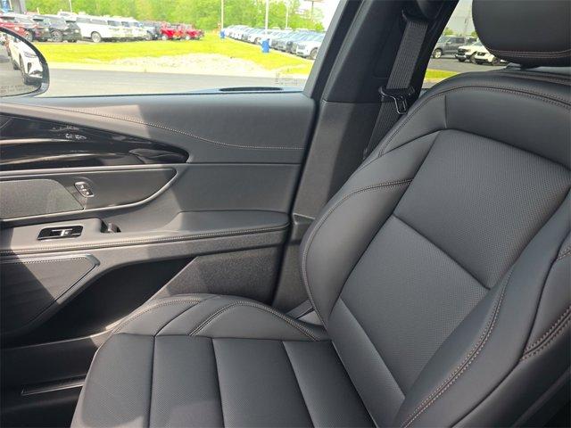new 2025 Lincoln Nautilus car, priced at $53,613