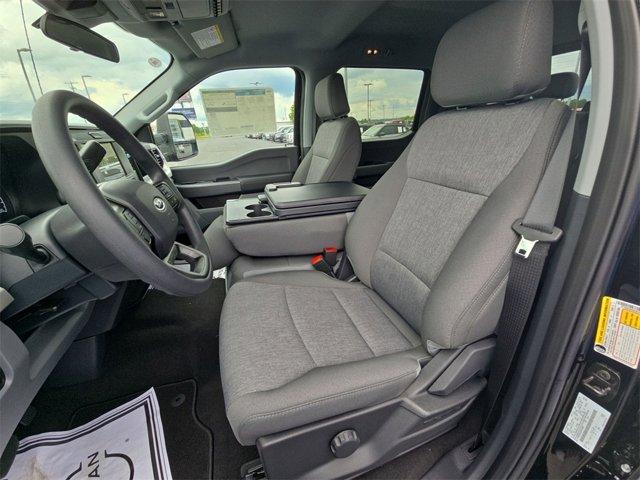 new 2025 Ford F-350 car, priced at $63,438