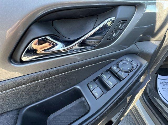 used 2023 Chevrolet Traverse car, priced at $37,999