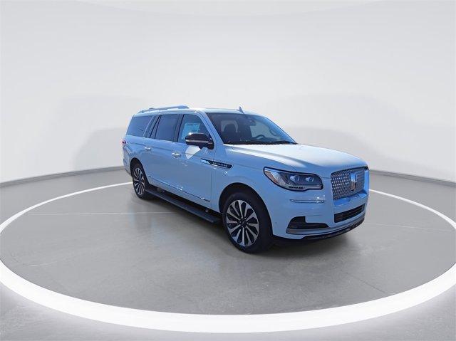 new 2024 Lincoln Navigator L car, priced at $103,556