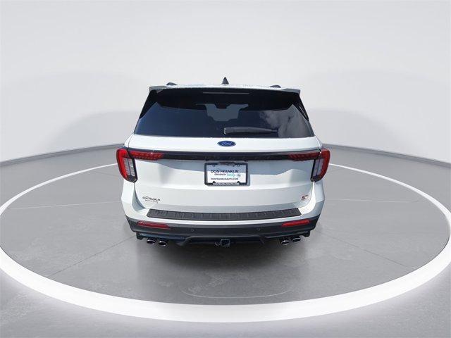 new 2025 Ford Explorer car, priced at $54,554