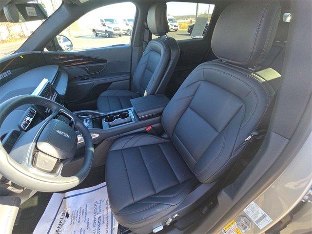 new 2025 Lincoln Nautilus car, priced at $63,891