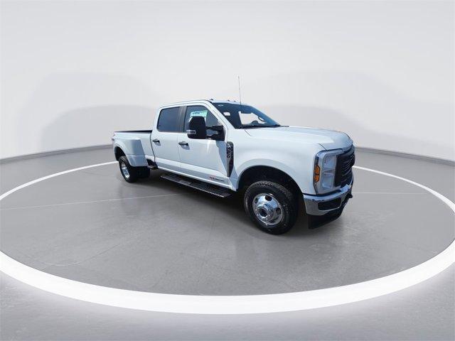 new 2025 Ford F-350 car, priced at $71,851