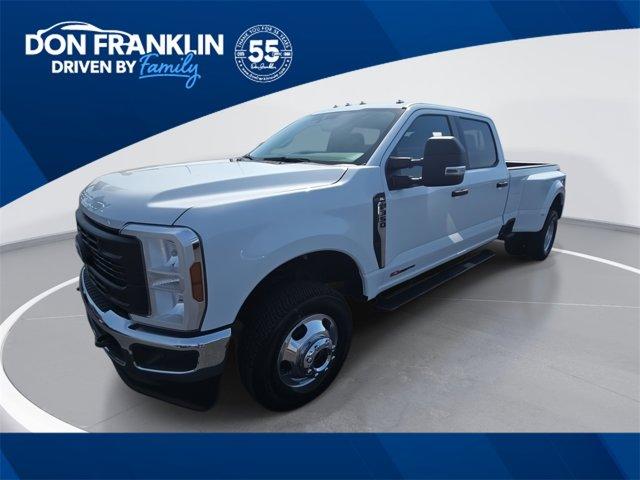 new 2025 Ford F-350 car, priced at $71,851