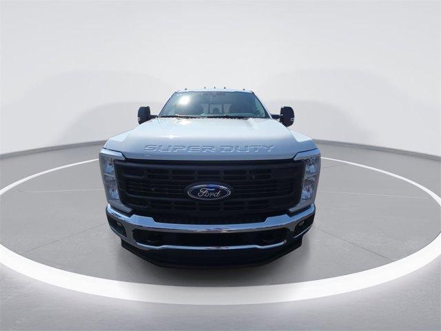 new 2025 Ford F-350 car, priced at $71,851