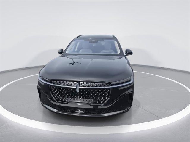 new 2025 Lincoln Nautilus car, priced at $55,051