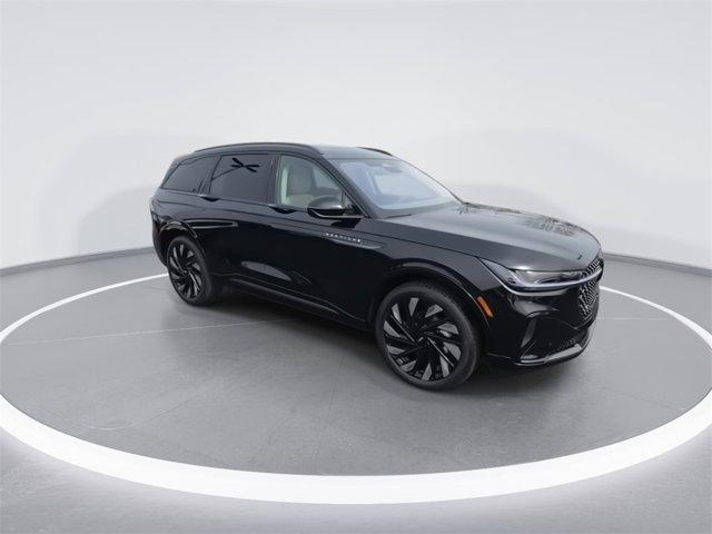 new 2025 Lincoln Nautilus car, priced at $55,051