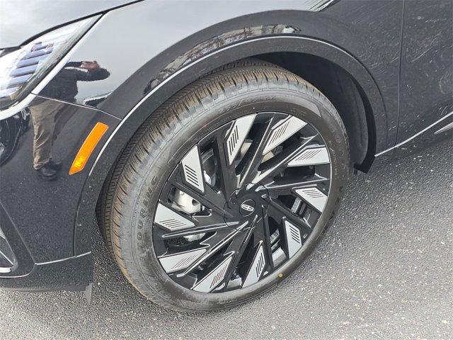 new 2025 Lincoln Nautilus car, priced at $55,051