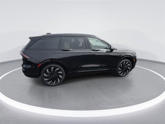 new 2025 Lincoln Nautilus car, priced at $55,051