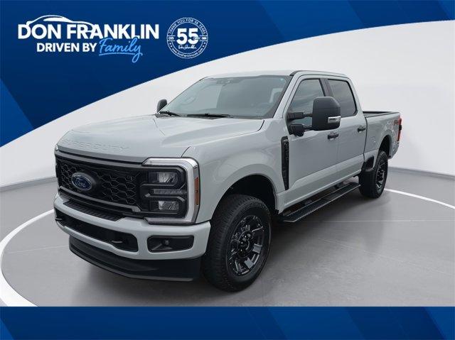 new 2025 Ford F-350 car, priced at $63,999