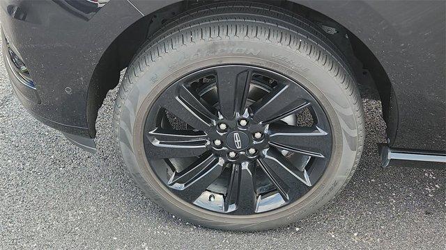 used 2023 Lincoln Navigator car, priced at $82,588