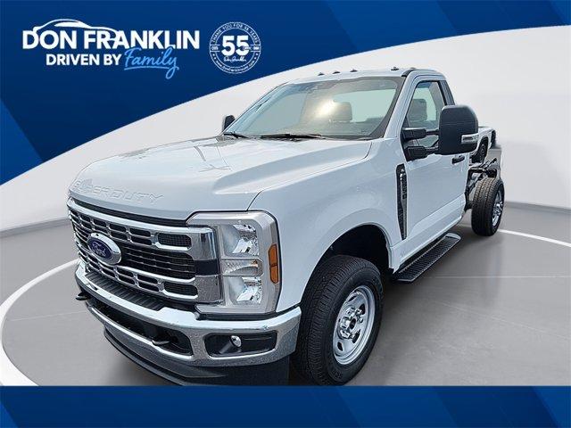 new 2025 Ford F-350 car, priced at $57,830
