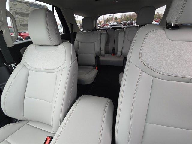 new 2025 Ford Explorer car, priced at $44,958