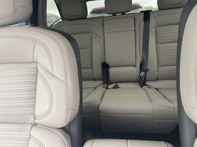 new 2025 Lincoln Nautilus car, priced at $65,810