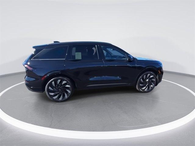 new 2025 Lincoln Nautilus car, priced at $61,441
