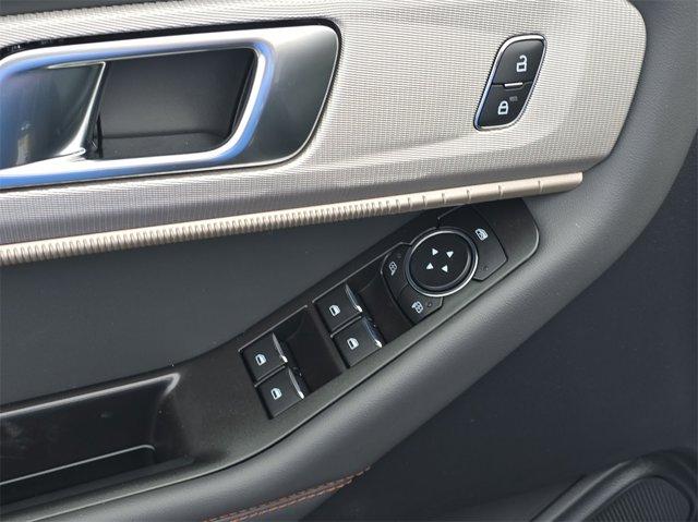new 2025 Ford Explorer car, priced at $44,883