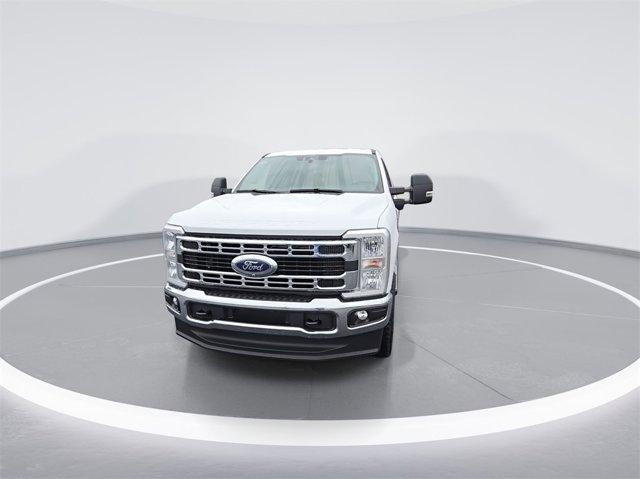 new 2024 Ford F-250 car, priced at $68,870