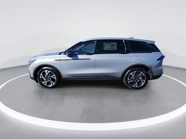 new 2025 Lincoln Nautilus car, priced at $58,266