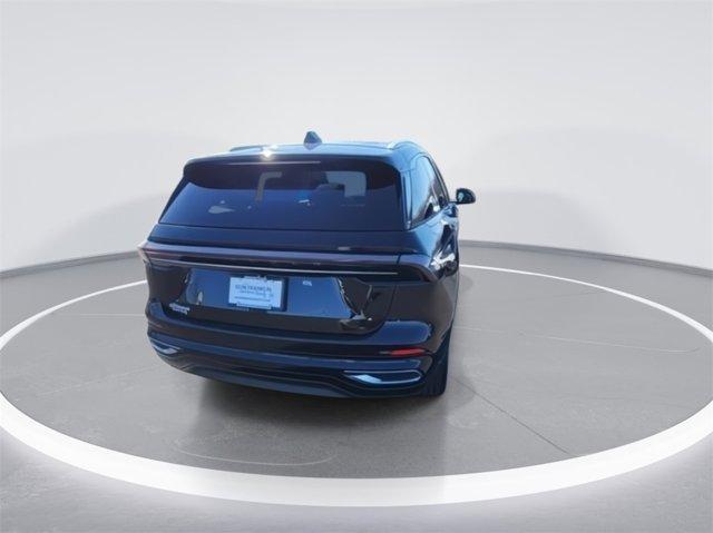 new 2025 Lincoln Nautilus car, priced at $62,663
